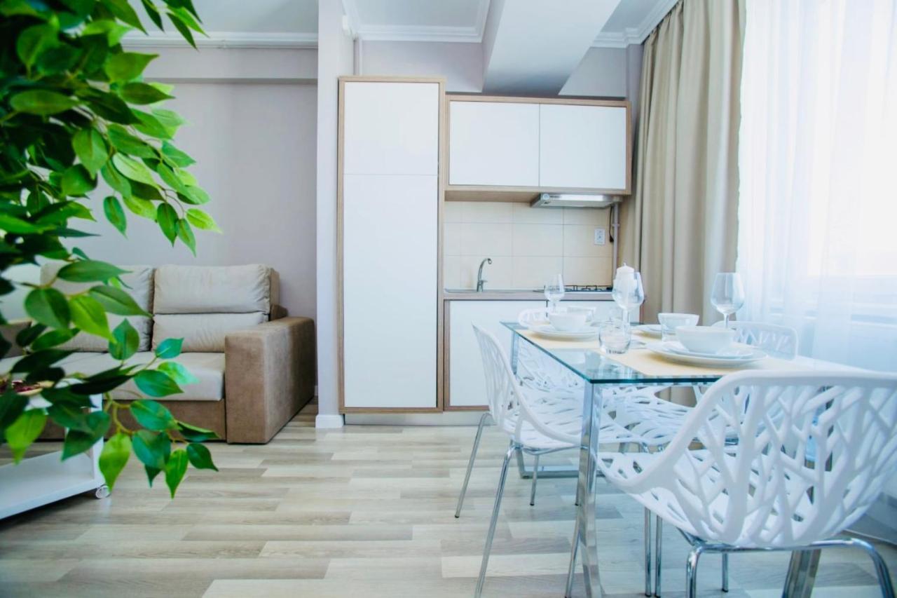 Apartament Crazy Summerland Mamaia Ngoại thất bức ảnh