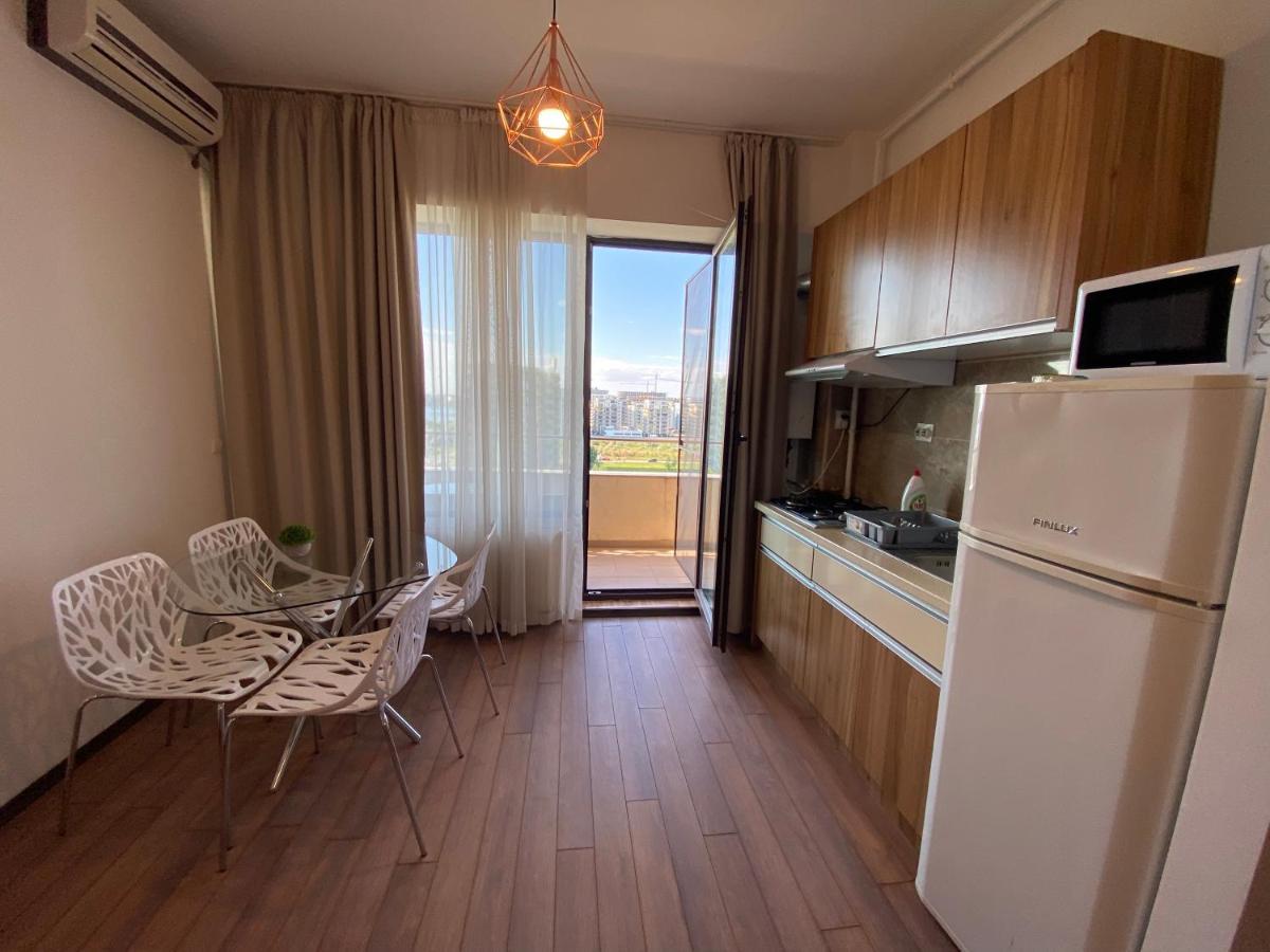 Apartament Crazy Summerland Mamaia Ngoại thất bức ảnh