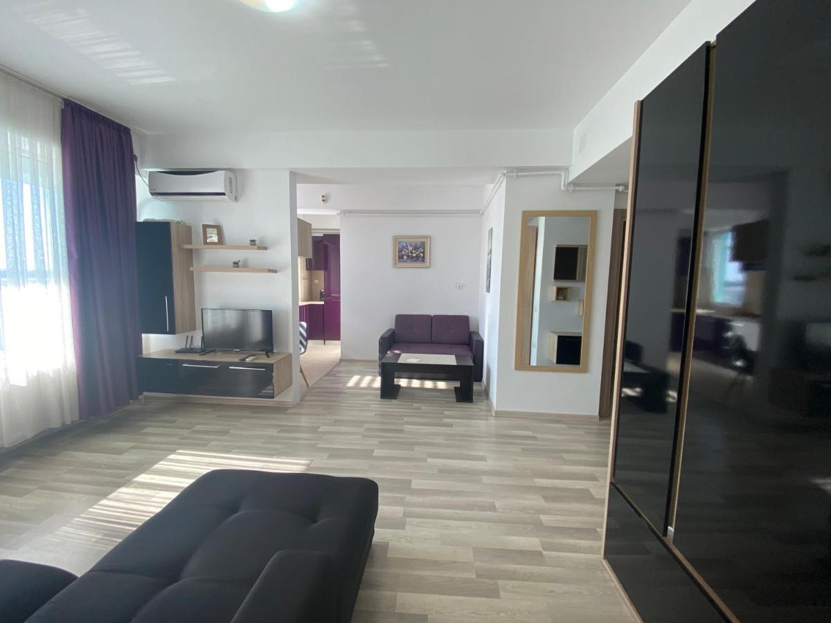 Apartament Crazy Summerland Mamaia Ngoại thất bức ảnh