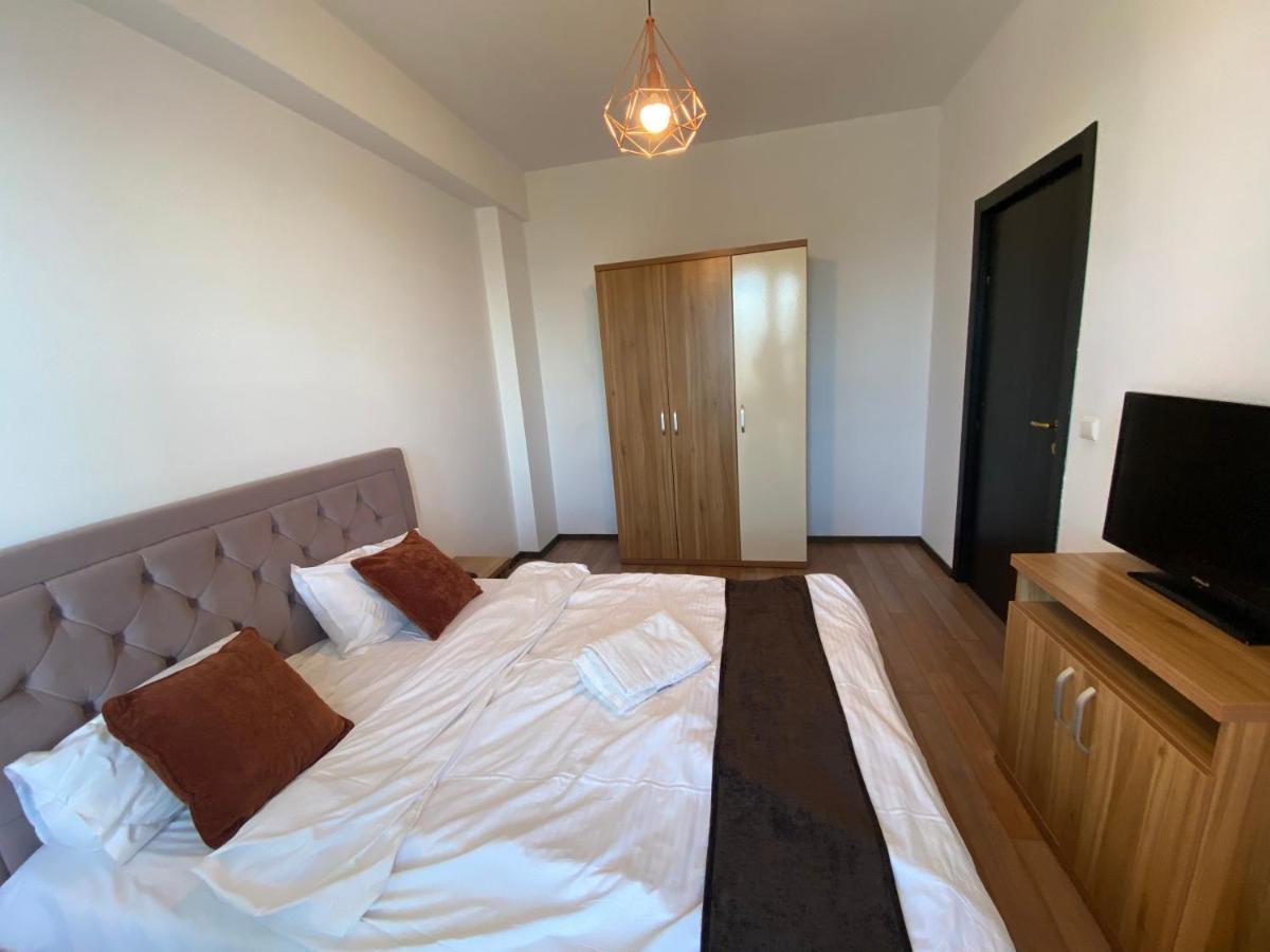 Apartament Crazy Summerland Mamaia Ngoại thất bức ảnh
