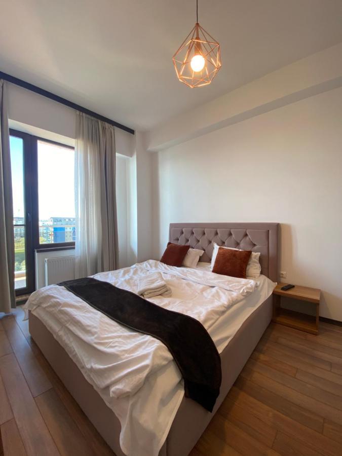 Apartament Crazy Summerland Mamaia Ngoại thất bức ảnh