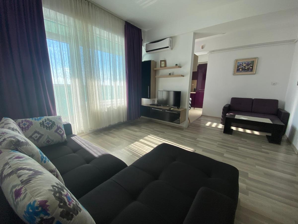 Apartament Crazy Summerland Mamaia Ngoại thất bức ảnh