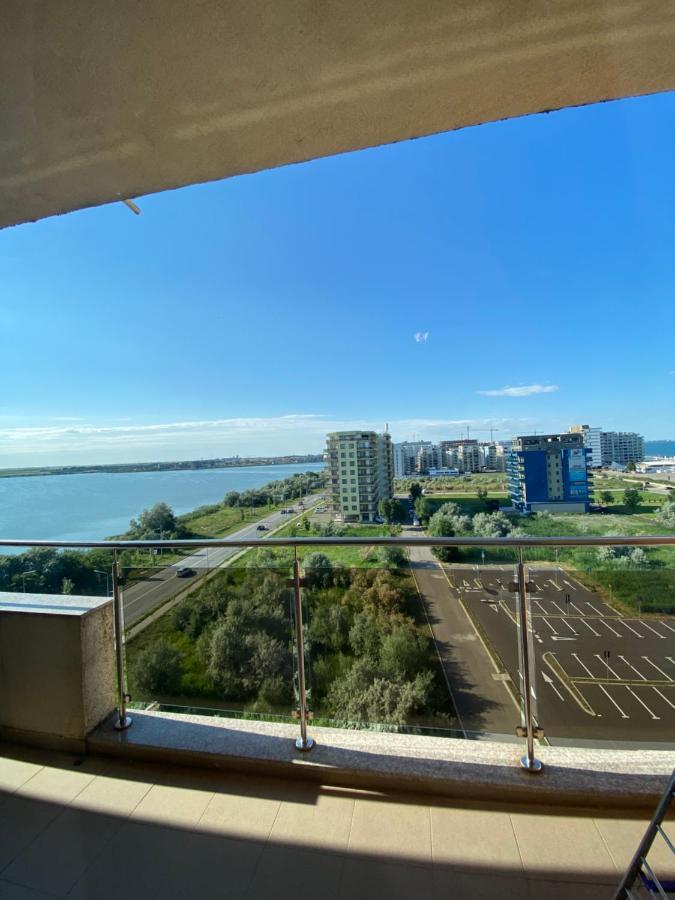 Apartament Crazy Summerland Mamaia Ngoại thất bức ảnh