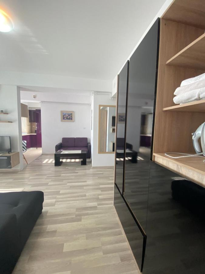 Apartament Crazy Summerland Mamaia Ngoại thất bức ảnh